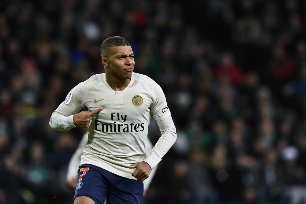 聚焦绿色能源和智能化新体验  电动两轮车竞速全球出海下半场丨新经济观察